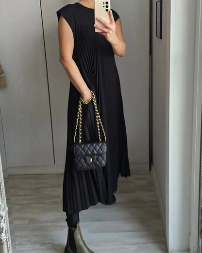 Claire | Women's Elegant Pleated Maxi Dress