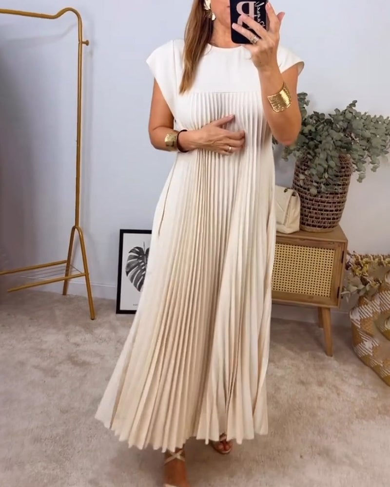 Claire | Women's Elegant Pleated Maxi Dress