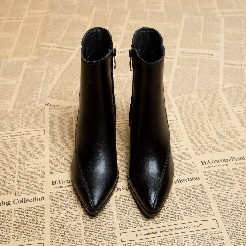 Molly | Women's Classic Heeled Ankle Boots