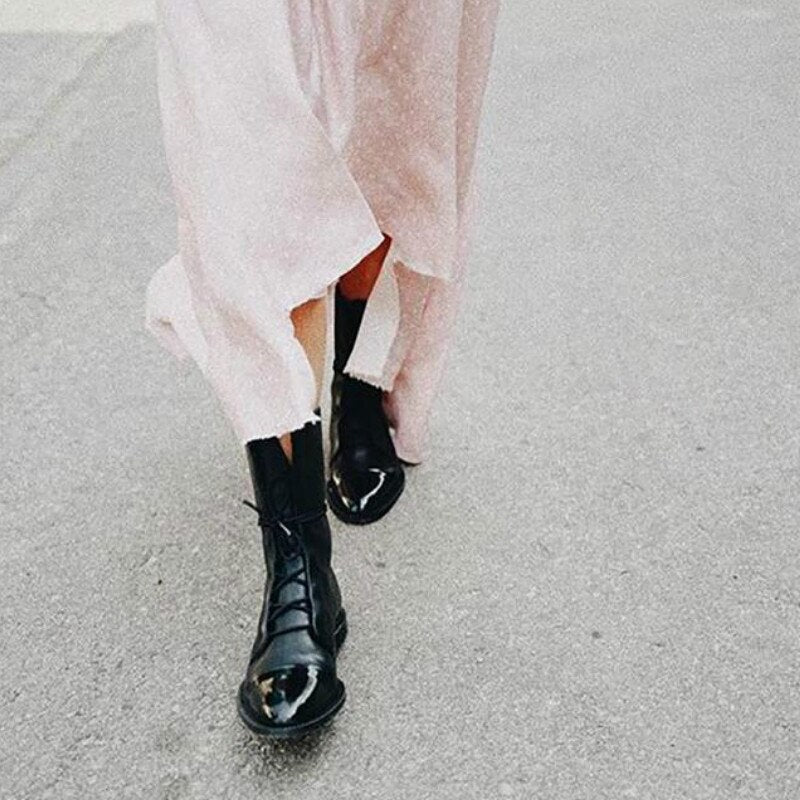 Samantha | Women's Black Lace-Up Low Heel Boots